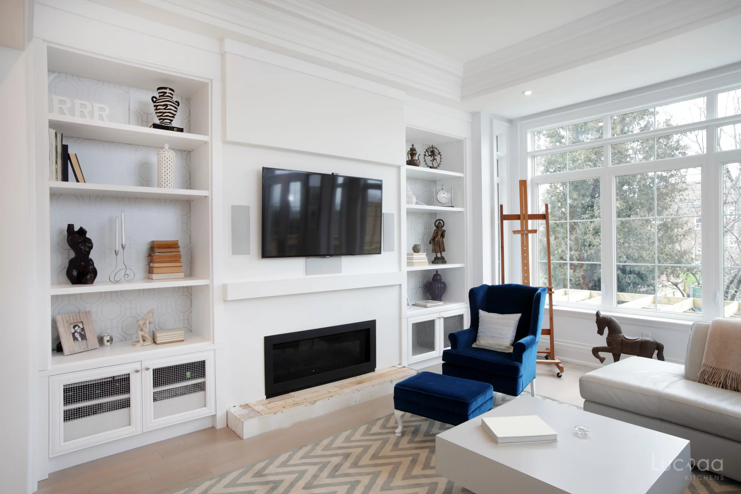 Hillcrest — Entertainment Wall